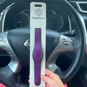 Purple magic band unlinked never opened